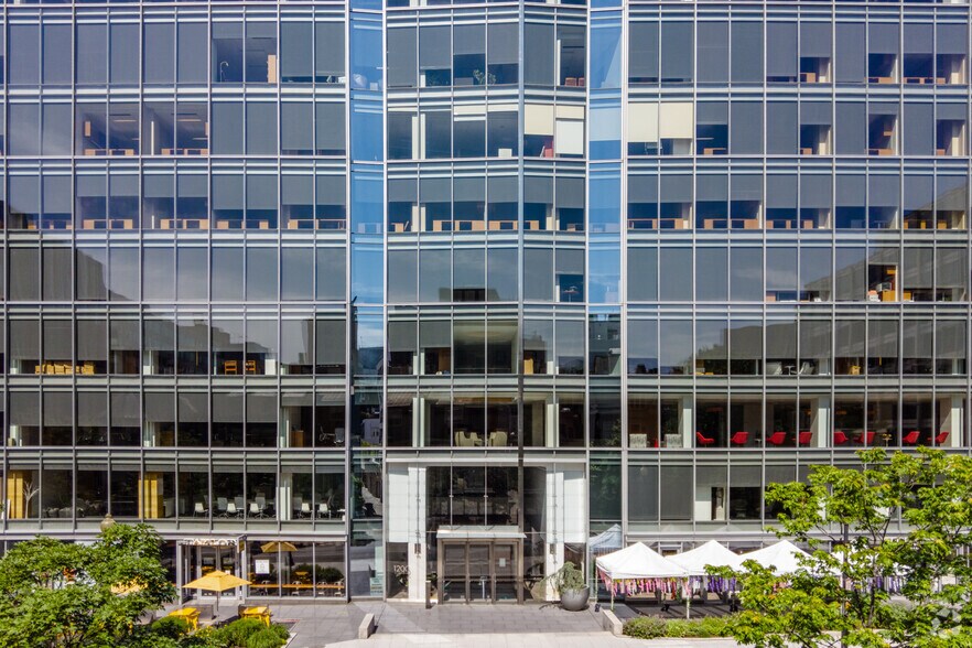 More Photos Of 1200 19th St NW, Washington Office For Sale