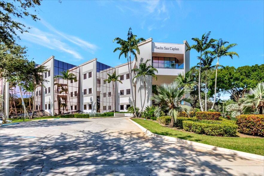 More Photos Of 6111 Broken Sound Pky NW, Boca Raton Office For Lease