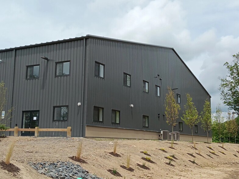 More Photos Of 2445 NY-208, Walden Distribution For Lease