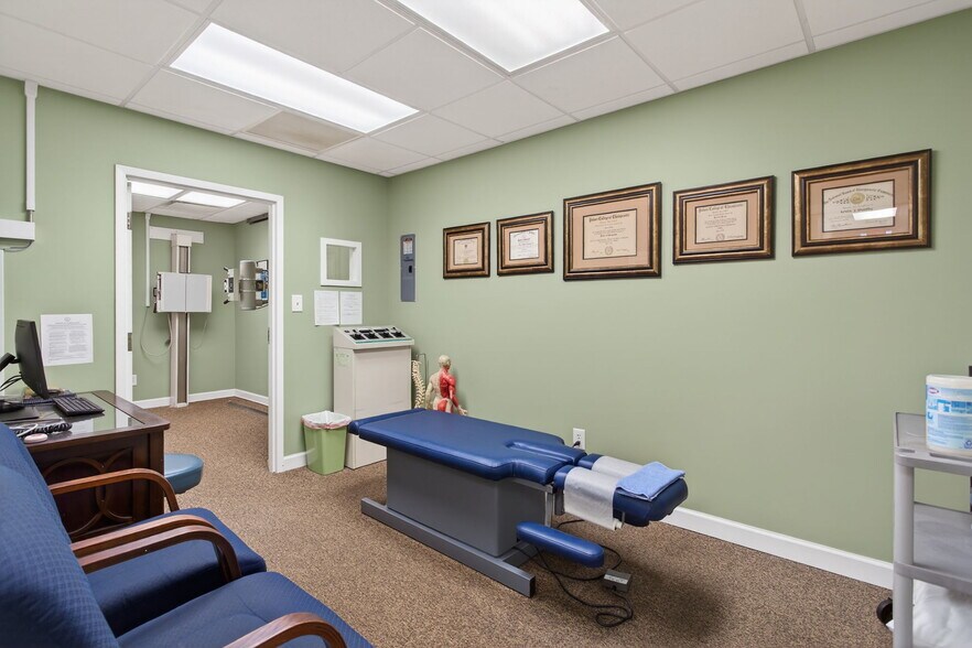 More Photos Of 2216 Executive Dr, Hampton Office For Sale