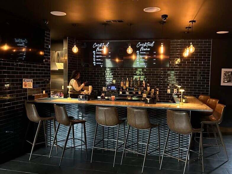 More Photos Of 140 James P Brawley Dr SW, Atlanta Restaurant For Sale