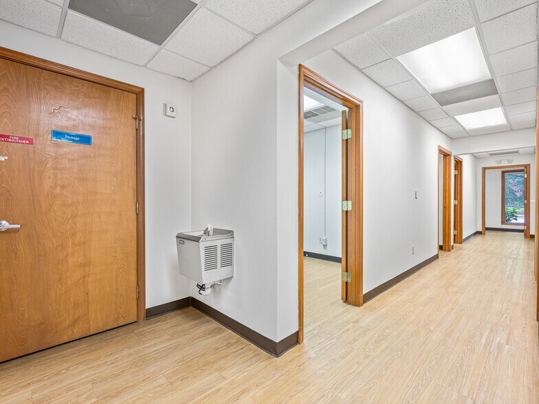 More Photos Of 6 Brooklet St, Asheville Medical For Lease