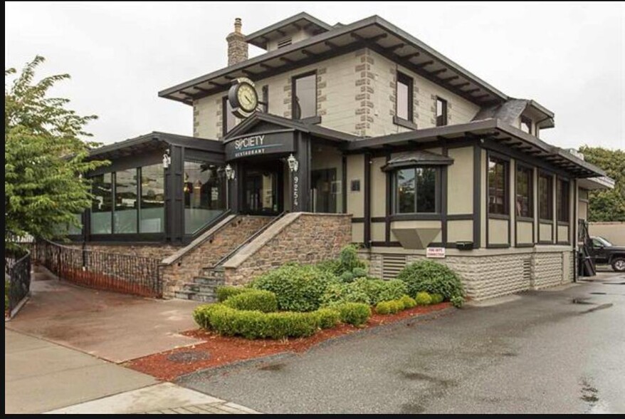 Primary Photo Of 9254 Nowell St, Chilliwack Restaurant For Lease