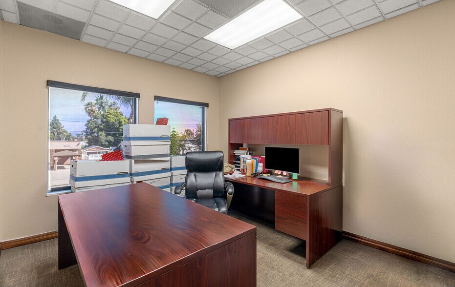 More Photos Of 8891 Watson St, Cypress Office For Sale