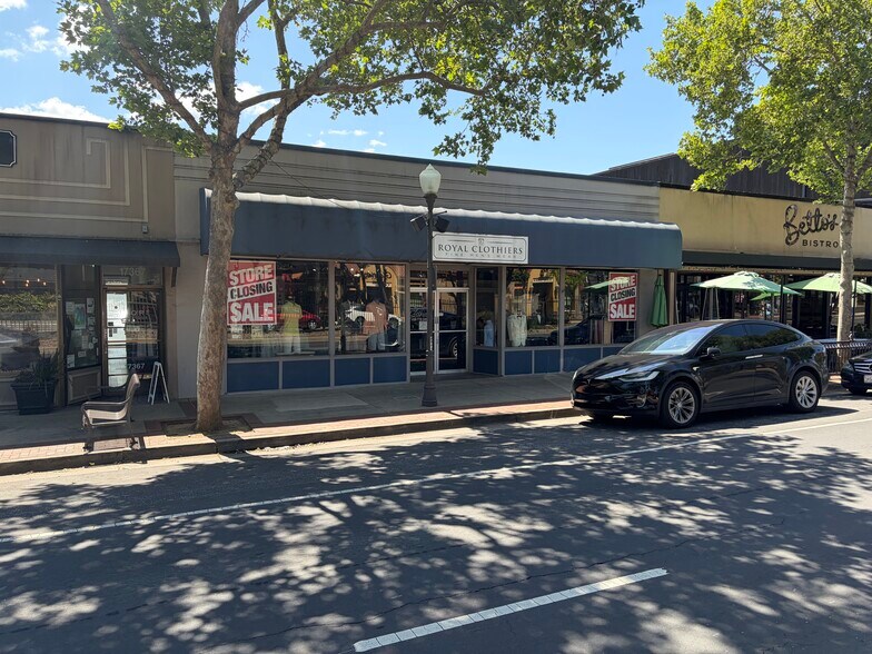 More Photos Of 17355-17385 Monterey St, Morgan Hill Storefront For Lease