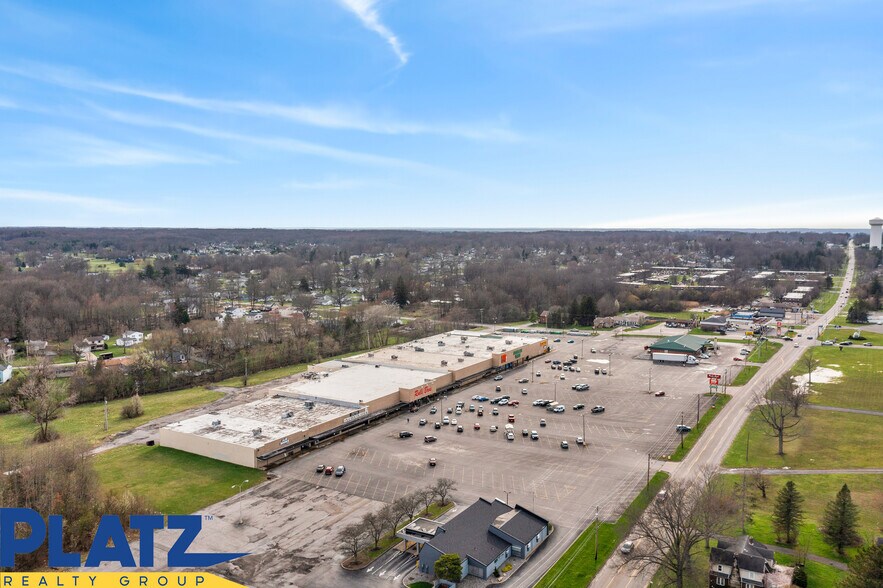 Primary Photo Of 4317-4341 Kirk Rd, Youngstown Storefront For Lease