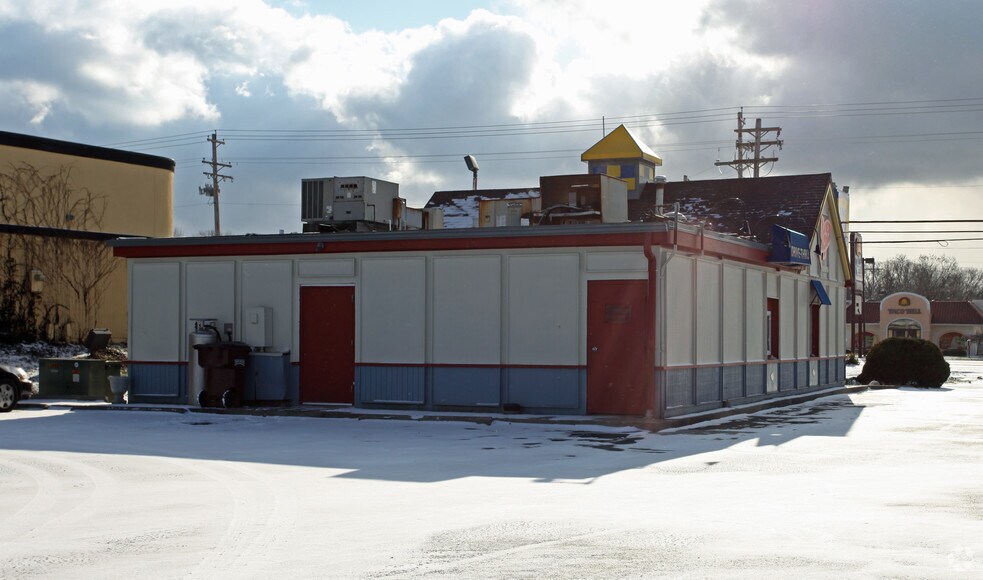 More Photos Of 910 State Route 28, Milford Fast Food For Sale