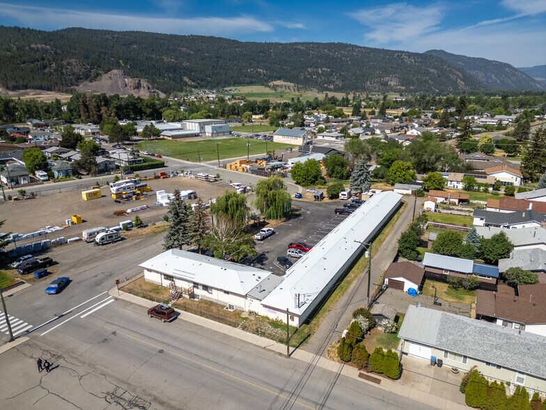 More Photos Of 1801 Chapman St, Merritt Apartments For Sale