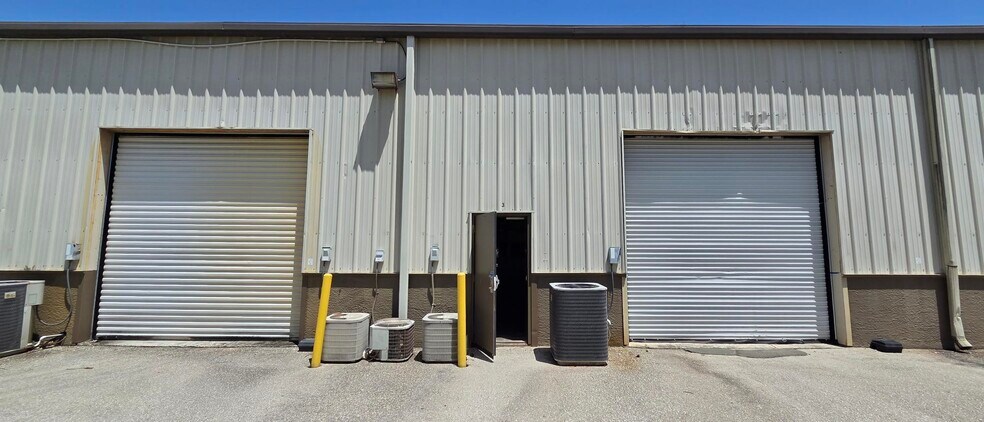 More Photos Of 28790 S Diesel Dr, Bonita Springs Warehouse For Lease