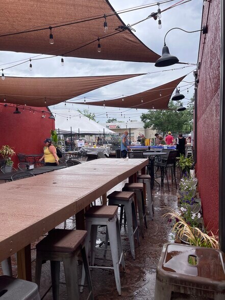 More Photos Of 4165 W Broadway Ave, Robbinsdale Restaurant For Sale