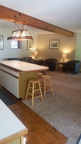 More Photos Of 10244 Lost Valley, Montague Hotel For Sale