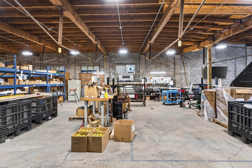More Photos Of 3709A Dodds Ave, Chattanooga Manufacturing For Lease