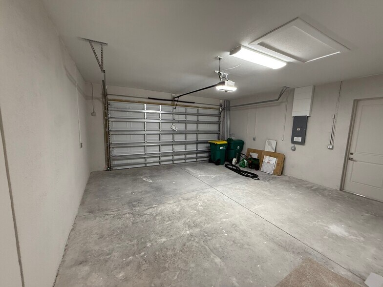 More Photos Of 14422 Chamberlain Blvd, Port Charlotte Multifamily For Sale