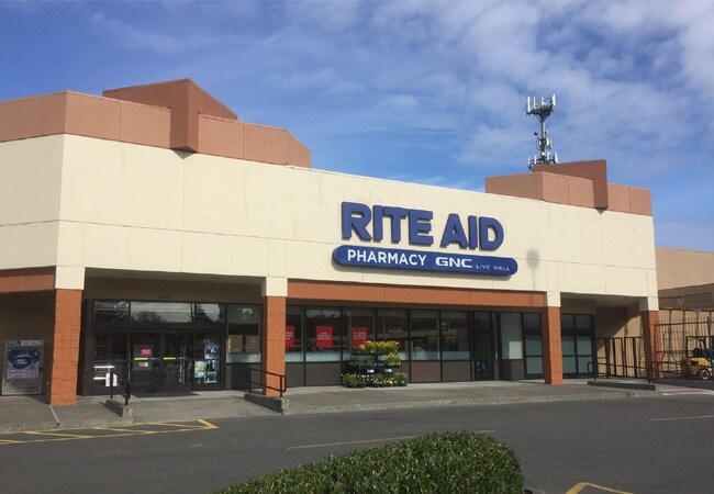 More Photos Of 915 NE D St, Grants Pass General Retail For Lease