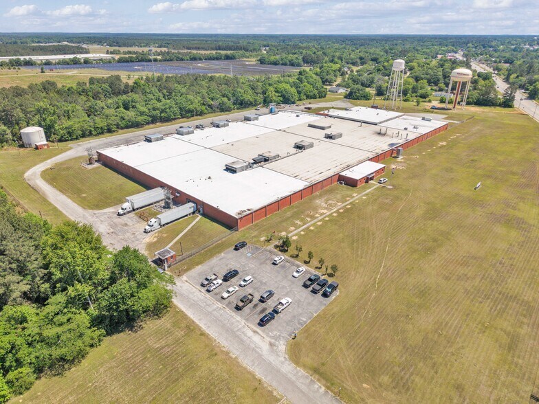 More Photos Of 11200 Dunbarton Blvd, Barnwell Manufacturing For Lease