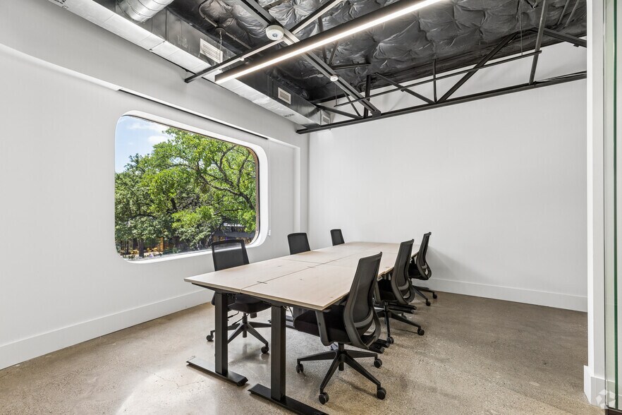 More Photos Of 9840-9850 N Central Expy, Dallas Coworking Space
