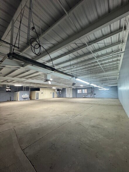 More Photos Of 5425 E State St, Montclair Manufacturing For Lease