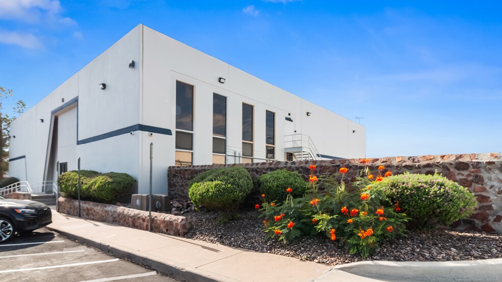 Primary Photo Of 13 Founders Blvd, El Paso Office For Sale