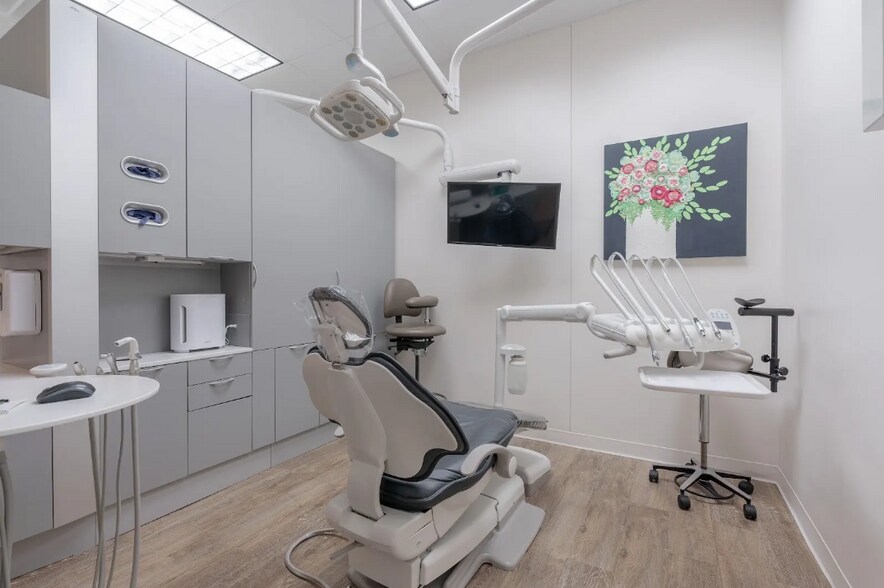 More Photos Of 931 Lower Fayetteville Rd, Newnan Medical For Lease
