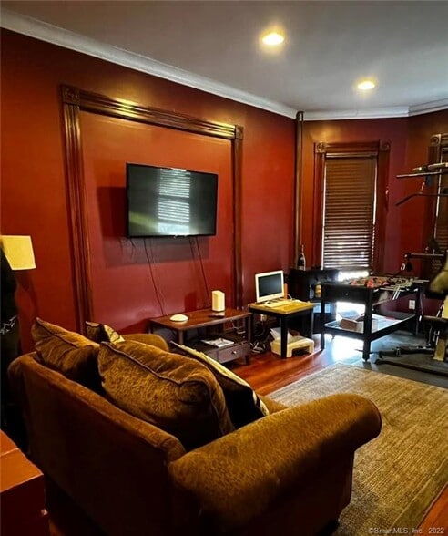 More Photos Of 71 Vine St, New Britain Apartments For Sale