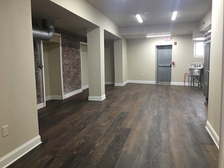 More Photos Of 709 West Ave, Jenkintown Restaurant For Sale