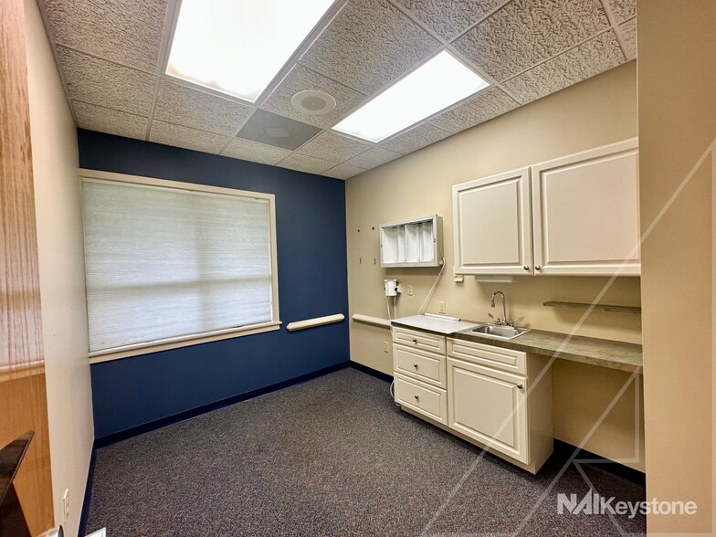 More Photos Of 2201 Ridgewood Rd, Wyomissing Medical For Sale