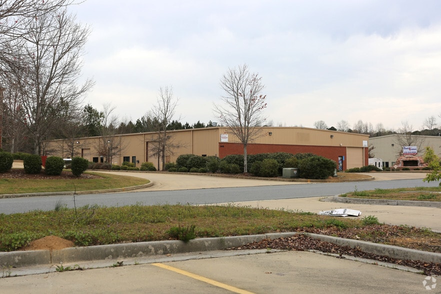 More Photos Of 3410 Florence Cir, Powder Springs Flex For Lease