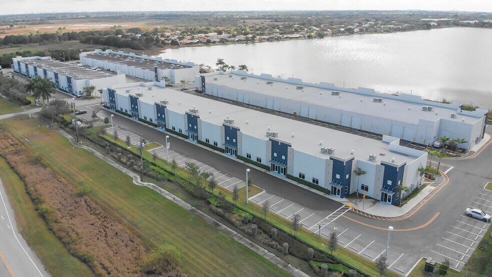 More Photos Of 21000 Sheridan St, Fort Lauderdale Warehouse For Lease