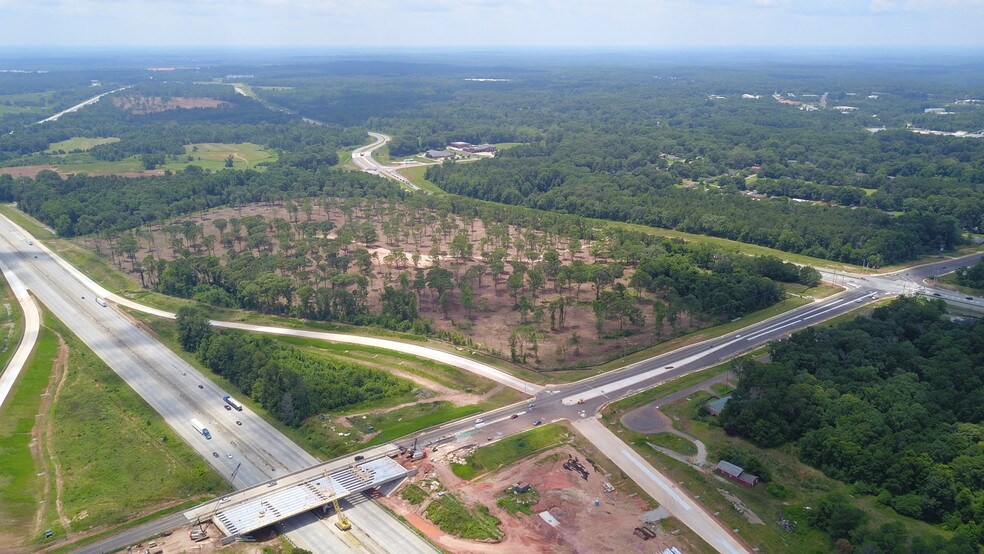 More Photos Of 441 Poplar Rd, Newnan Land For Sale