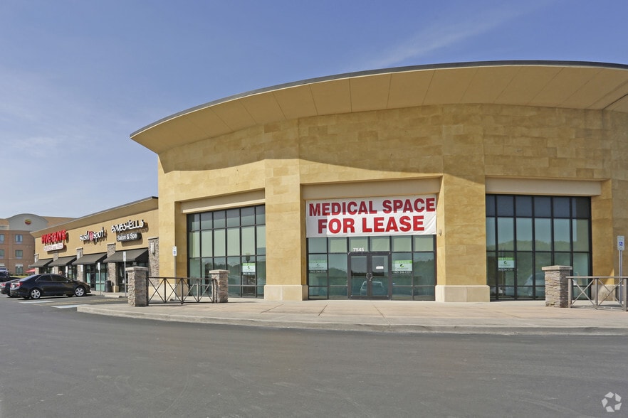 More Photos Of 7531-7569 Barnett Way, Powell General Retail For Lease