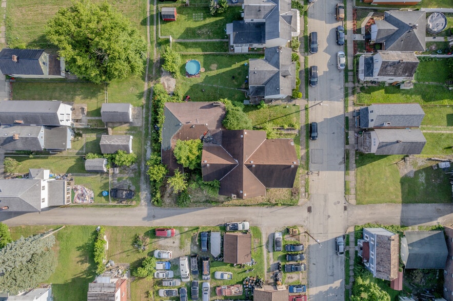 More Photos Of 112 S 13th St, Jeannette Religious Facility For Sale