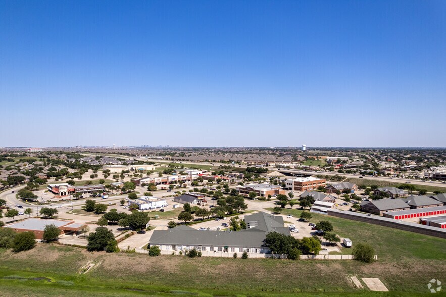 More Photos Of 4125 Fairway Dr, Carrollton Medical For Lease