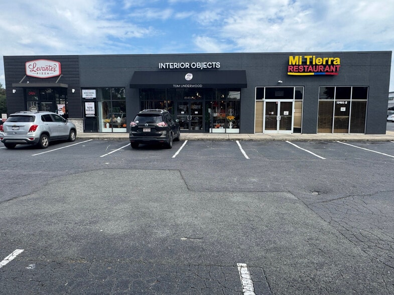 More Photos Of 10403 Park Rd, Charlotte Unknown For Lease
