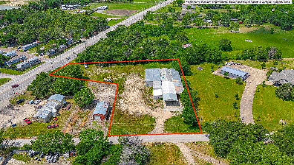 Primary Photo Of 932 Phife Rd, Corsicana Warehouse For Sale