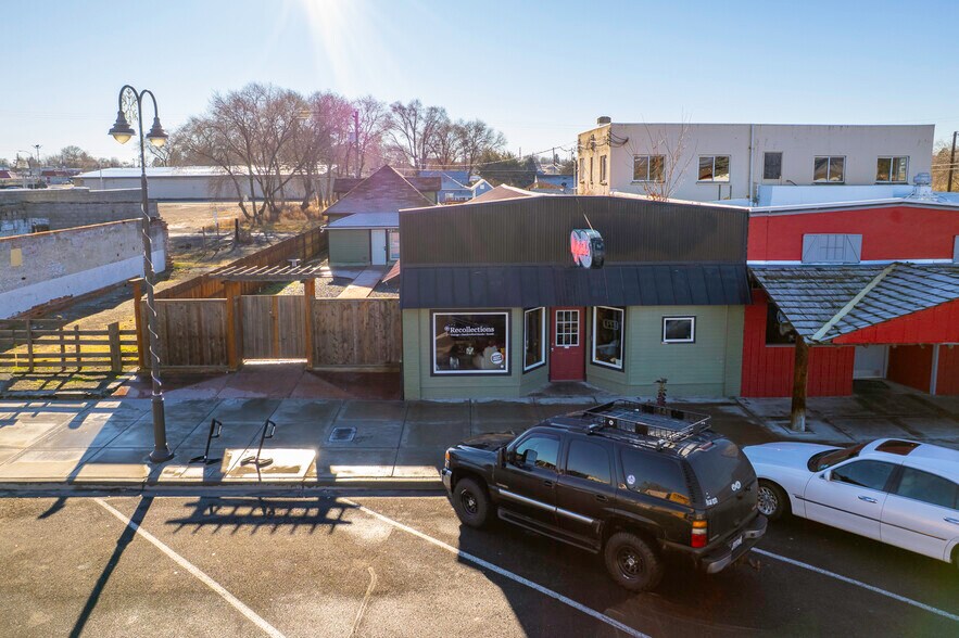 More Photos Of 315 Main Ave E, Soap Lake General Retail For Sale