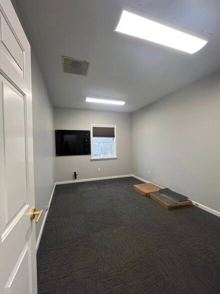More Photos Of 7800 Cooper Rd, Montgomery Medical For Lease