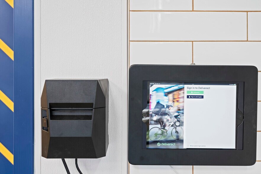 More Photos Of 4711 W Broad St, Richmond Freestanding For Sale