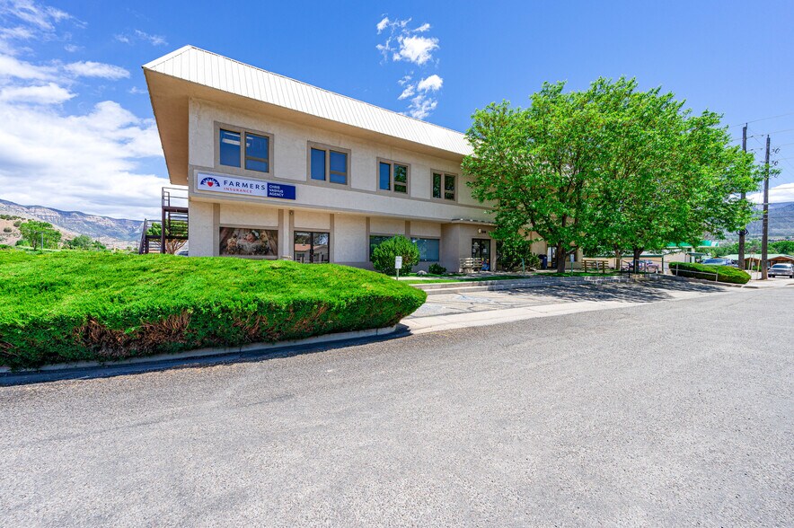 More Photos Of 120 N Railroad Ave, Parachute Office For Sale