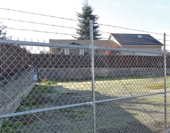 More Photos Of 626 W Main St, Sumner Industrial For Sale