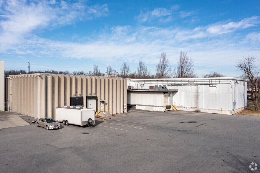 More Photos Of 605-625 N Loudoun St, Winchester Refrigeration Cold Storage For Lease