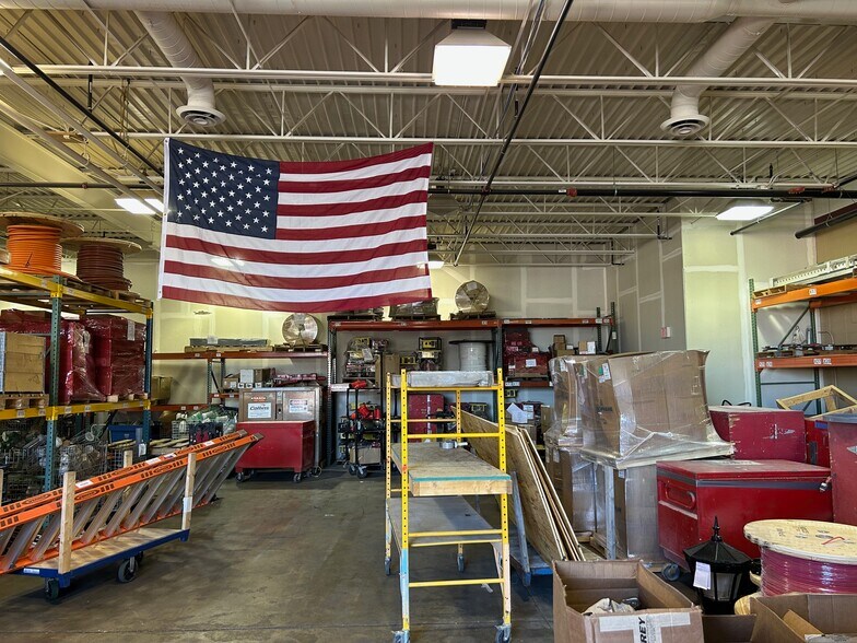 More Photos Of 273 Lafayette Frontage Rd W, Saint Paul Light Distribution For Lease