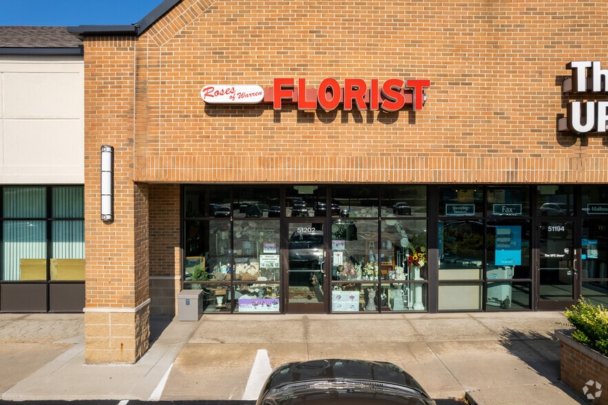 More Photos Of 51000-51336 Romeo Plank Rd, Macomb Township Unknown For Lease