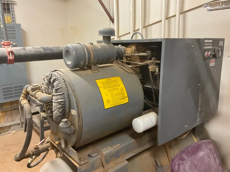 More Photos Of 7390 S Fraser St, Centennial Warehouse For Sale