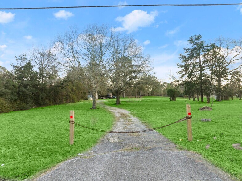 More Photos Of 16623 FM 2920 Rd, Tomball Land For Sale
