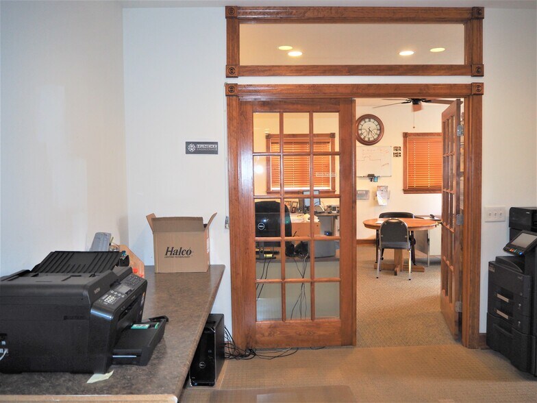 More Photos Of 60 Gailwood Dr, Saint Peters Medical For Lease