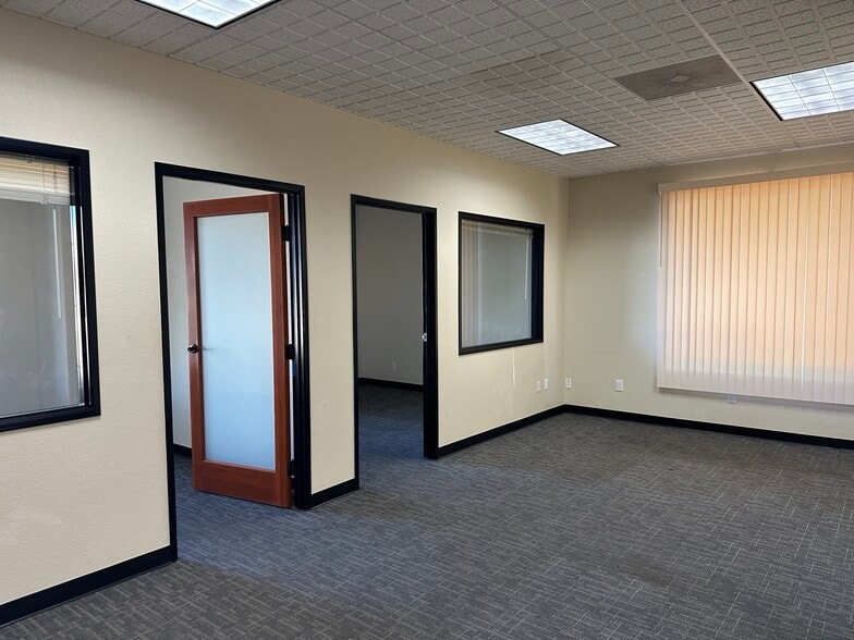 More Photos Of 2125 S Broadway, Santa Maria Storefront For Lease