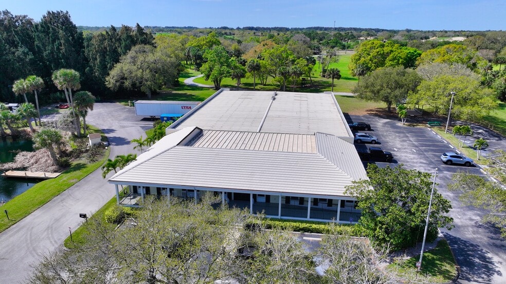 More Photos Of 9255 N US Highway 1, Sebastian Office For Sale