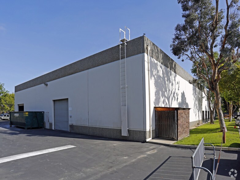 More Photos Of 18001-18007 Mitchell S, Irvine Light Manufacturing For Lease