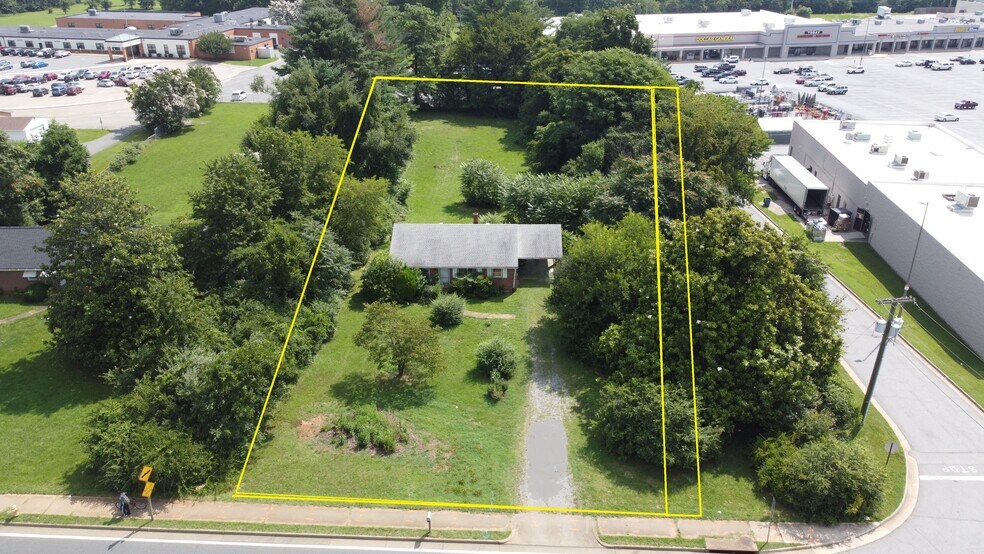 More Photos Of 4023 S Amherst Hwy, Madison Heights Land For Sale