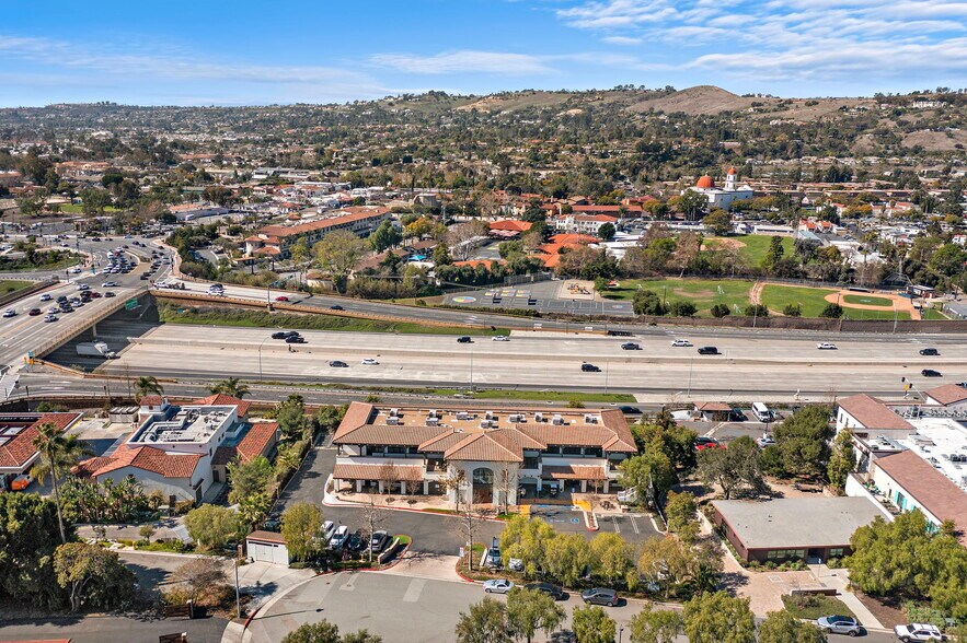 More Photos Of 31601 Avenida Los Cerritos Rd, San Juan Capistrano Office For Lease